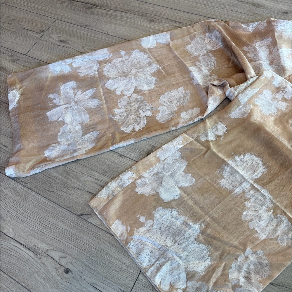 Zara Tan and White Floral Wide-Leg Pants & top - Picture 7 of 10
